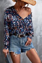 Load image into Gallery viewer, Printed Button Down Long Sleeve Shirt