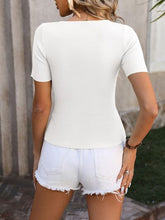 Load image into Gallery viewer, Round Neck Short Sleeve Knit Top