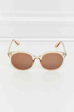 Load image into Gallery viewer, Round Full Rim Polycarbonate Frame Sunglasses
