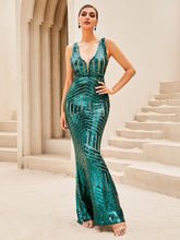 Load image into Gallery viewer, Sequin Spliced Mesh Sleeveless Dress