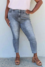 Load image into Gallery viewer, Judy Blue Racquel Full Size High Waisted Stone Wash Slim Fit Jeans