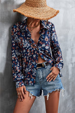 Load image into Gallery viewer, Printed Button Down Long Sleeve Shirt