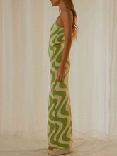 Load image into Gallery viewer, Spaghetti Strap Maxi Sweater Dress