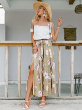 Load image into Gallery viewer, Floral Tie-Waist Split Culottes