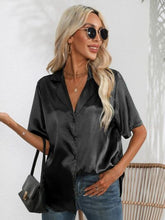 Load image into Gallery viewer, Button Up Collared Neck Shirt