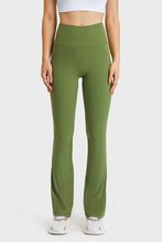 Load image into Gallery viewer, Elastic Waist Flare Yoga Pants