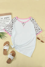 Load image into Gallery viewer, Plus Size Contrast Leopard Raglan Tee