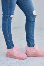 Load image into Gallery viewer, Forever Link Furry Chunky Thermal Ankle Boots