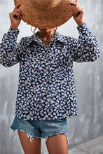 Load image into Gallery viewer, Printed Button Down Long Sleeve Shirt
