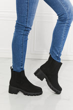 Load image into Gallery viewer, MMShoes Work For It Matte Lug Sole Chelsea Boots in Black