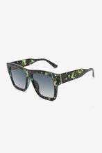 Load image into Gallery viewer, UV400 Patterned Polycarbonate Square Sunglasses