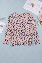 Load image into Gallery viewer, Leopard Long Sleeve V-Neck Top