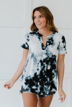 Load image into Gallery viewer, Sew In Love Abstract Print Art Full Size Run Printed Notched Tee