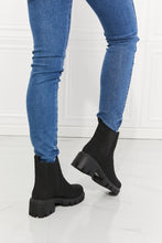 Load image into Gallery viewer, MMShoes Work For It Matte Lug Sole Chelsea Boots in Black