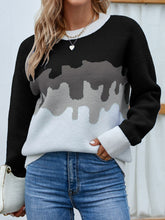 Load image into Gallery viewer, Gradient Dropped Shoulder Round Neck Tunic Sweater