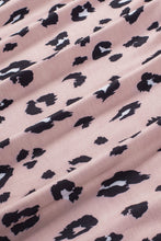 Load image into Gallery viewer, Leopard Long Sleeve V-Neck Top