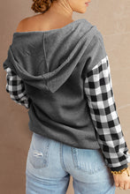 Load image into Gallery viewer, Plaid Quarter-Snap Hoodie with Pocket