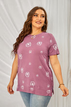 Load image into Gallery viewer, Plus Size Dandelion Print Tee Shirt