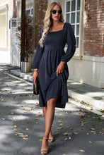 Load image into Gallery viewer, Square Neck Balloon Sleeve Midi Dress