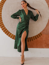 Load image into Gallery viewer, Surplice Bubble Sleeve Midi Dress