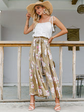 Load image into Gallery viewer, Floral Tie-Waist Split Culottes