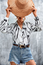 Load image into Gallery viewer, Printed Button Down Long Sleeve Shirt