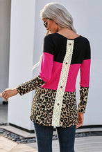 Load image into Gallery viewer, Lace Back Leopard Cut & Sew Tee