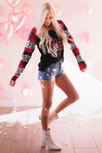 Load image into Gallery viewer, Plaid Leopard Heart Round Neck T-Shirt