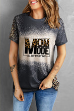 Load image into Gallery viewer, Graphic Leopard Round Neck Tee Shirt
