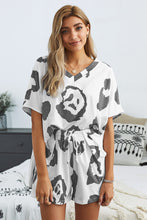 Load image into Gallery viewer, Twist Tie Dye Lounge Set