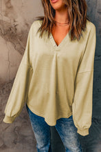 Load image into Gallery viewer, Button Detail Curved Hem Top