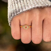 Load image into Gallery viewer, Sun Shape 18K Gold-Plated Ring
