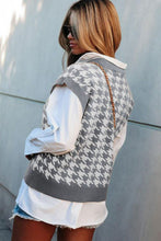 Load image into Gallery viewer, Houndstooth V-Neck Capped Sleeve Knit Vest
