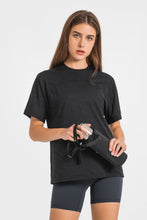 Load image into Gallery viewer, Breathable and Lightweight Short Sleeve Sports Top