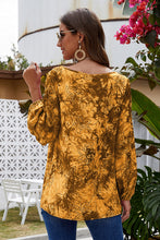 Load image into Gallery viewer, Tie-Dye Long Sleeve Blouse