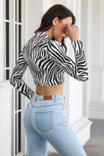 Load image into Gallery viewer, Printed Cropped Long Sleeve Tee