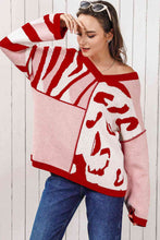 Load image into Gallery viewer, V-Neck Printed Dropped Shoulder Sweater