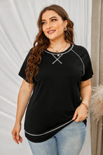 Load image into Gallery viewer, Plus Size Contrast Binding Crew Neck Tee