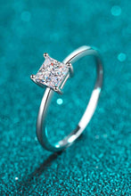 Load image into Gallery viewer, 925 Sterling Silver Moissanite Solitaire Ring