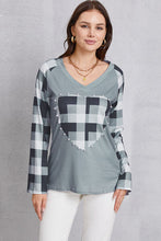 Load image into Gallery viewer, Pearl Detail Plaid V-Neck T-Shirt