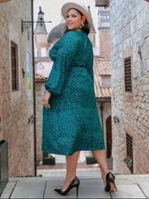 Load image into Gallery viewer, Plus Size Leopard Cutout Midi Dress