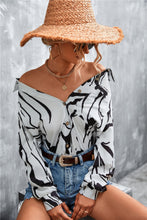 Load image into Gallery viewer, Printed Button Down Long Sleeve Shirt