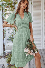 Load image into Gallery viewer, Leopard Frill Trim Flutter Sleeve Dress