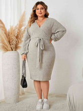 Load image into Gallery viewer, Plus Size Tie Waist Wrap Dress