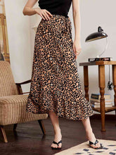 Load image into Gallery viewer, Leopard Ruffle Hem Midi Skirt