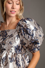 Load image into Gallery viewer, Umgee Metallic Jacquard Puff Sleeve Dress
