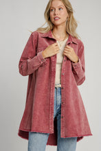 Load image into Gallery viewer, Umgee Raw Hem Button Down Denim Jacket with Chest Pockets
