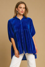 Load image into Gallery viewer, Umgee Button Down Tiered Back High Low Shirt
