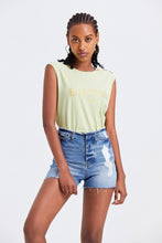 Load image into Gallery viewer, BAYEAS High Rise Bandless Denim Shorts

