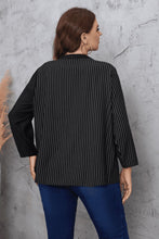 Load image into Gallery viewer, Plus Size Striped Notched Neck Top
